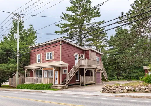 5-Plex for Sale - 913-921 Rue Labelle, Mont-Tremblant, J8E 2W5
