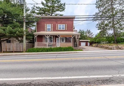 5-Plex for Sale - 913-921 Rue Labelle, Mont-Tremblant, J8E 2W5