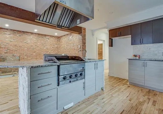 Duplex à vendre - 2585-2587 Rue Desmarteau, Montréal (Est), H1L 4N2
