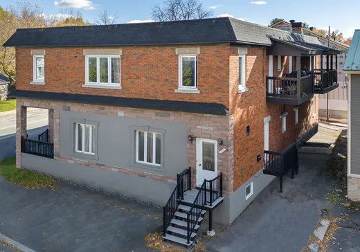 5-Plex for Sale - 195-199 12e Avenue, Richelieu, J3L 3S9
