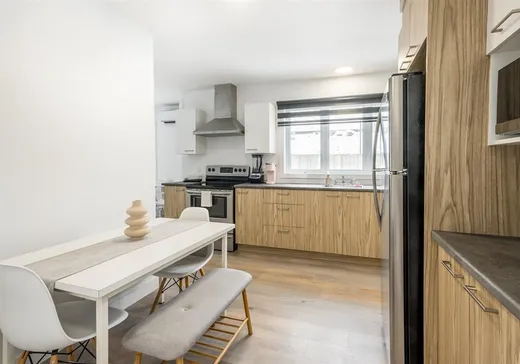 4-Plex à vendre - 1521-1527 Rue Belvédère S., Sherbrooke, J1H 4E4