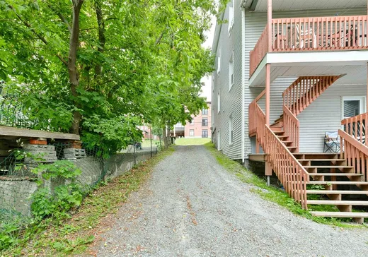 Triplex à vendre - 175-179 Rue Kennedy S., Sherbrooke, J1G 2H5