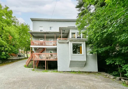 Triplex à vendre - 175-179 Rue Kennedy S., Sherbrooke, J1G 2H5