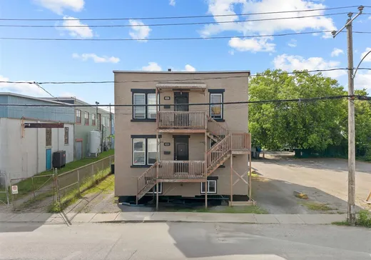 Duplex à vendre - 2330-2332 Rue St-Philippe, Trois-Rivières, G9A 2V9
