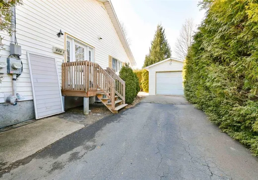 Triplex for Sale - 456-456B Rue Comeau, Drummondville, J2A 1J1