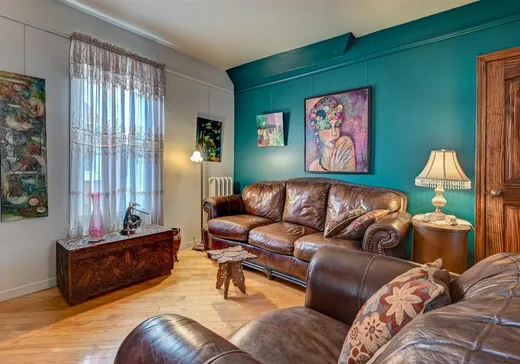 Triplex à vendre - 805 Av. Ste-Anne, Saint-Hyacinthe, J2S 5G6
