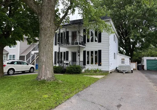 Duplex for sale - 238-240 Rue Reynolds, Magog, J1X1J8