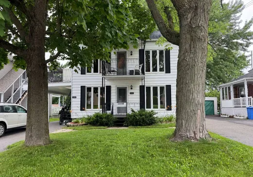 Duplex for Sale - 238-240 Rue Reynolds, Magog, J1X 1J8