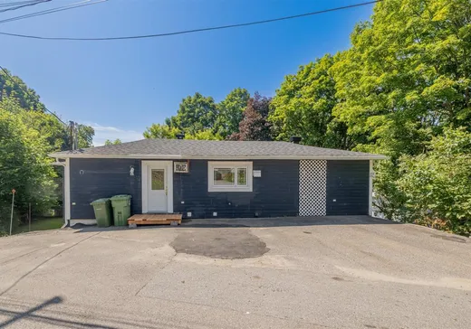 Triplex for Sale - 311-315 Route 138, Cap-Santé, G0A 1L0