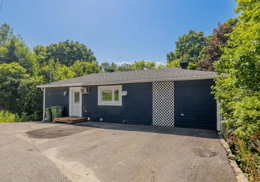 Triplex for Sale - 311-315 Route 138, Cap-Santé, G0A 1L0
