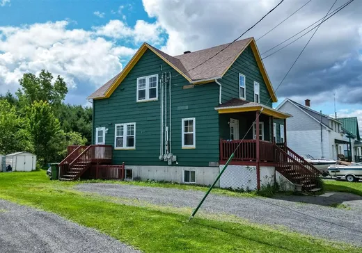 Duplex for Sale - 4468-4472 Rue Turgeon, St-Charles-De-Drummond, J1Z 1J8