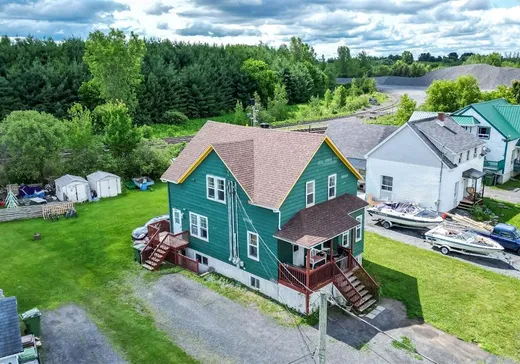 Duplex for Sale - 4468-4472 Rue Turgeon, St-Charles-De-Drummond, J1Z 1J8