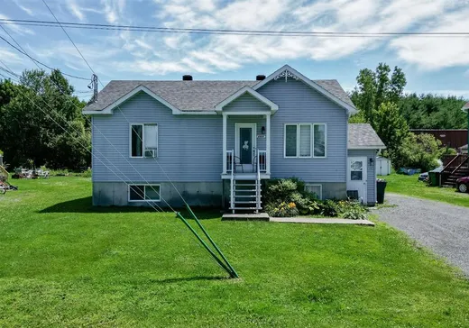 Duplex for sale - 4480-4482 Rue Turgeon, St-Charles-De-Drummond, J1Z1J8