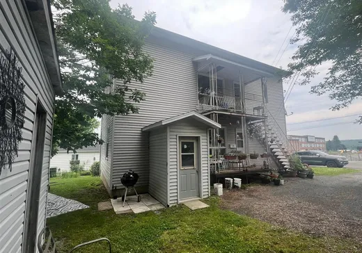 Duplex for Sale - 269-271 Boul. Morin, Val des Sources, J1T 3B5