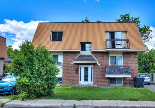 Triplex for Sale - 115-119 Rue St-Pierre, Sainte-Thérèse, J7E 5C8