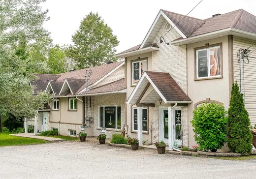 Triplex for Sale - 121 Route 216, Sherbrooke, J0B 3G0