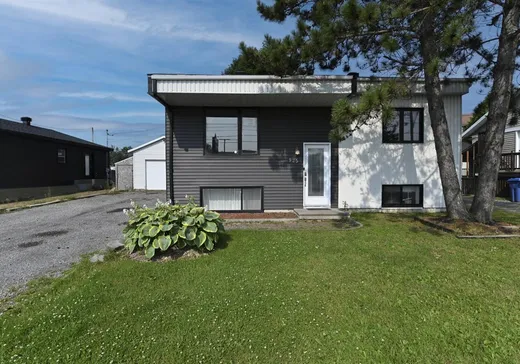 Duplex for Sale - 925-927 Boul. Raymond, Beauport, G1B 2N9