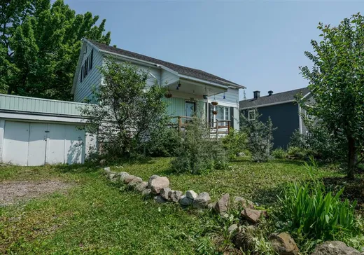 Duplex for Sale - 148-148 1/2 Rue Albert-Trudel, Quebec City, G2A 2S4