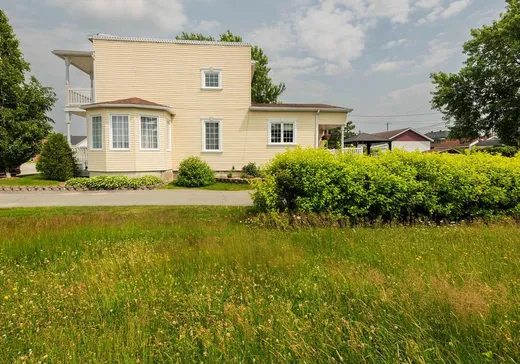 Duplex à vendre - 451 9e Avenue, Barraute, J0Y 1A0