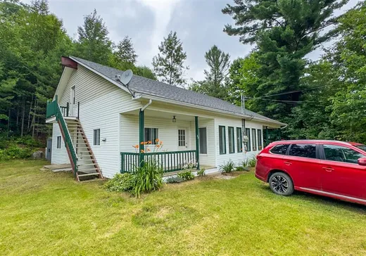 Duplex for sale - 56-58 Ch. du Lac-Charest, Grenville, J0V1B0