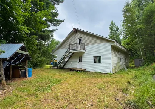 Duplex for Sale - 56-58 Ch. du Lac-Charest, Grenville, J0V 1B0