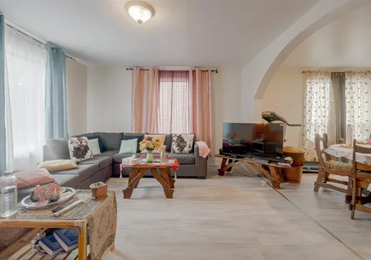 Duplex à vendre - 185-189 Av. St-Émilien, St-Raymond, G3L 3X3