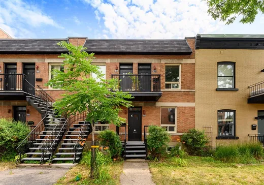 Triplex for Sale - 6715-6719 Av. De Chateaubriand, Montreal (Rosemont–La Petite-Patrie), H2S 2N9