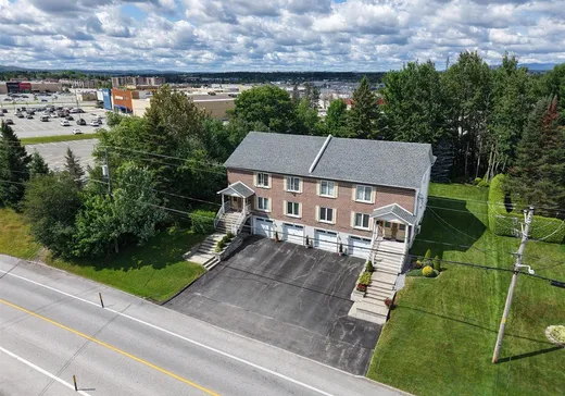 Duplex à vendre - 505-507 Rue McCrea, Sherbrooke, J1L 2L9