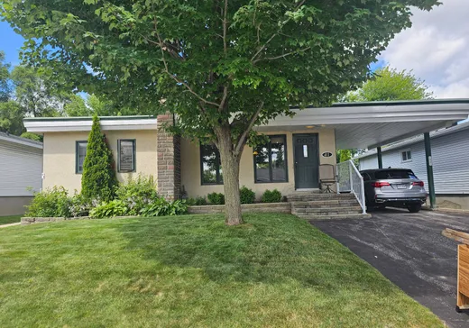 Duplex à vendre - 41 Rue du Curé-Robert, Hull, J8Y1M4
