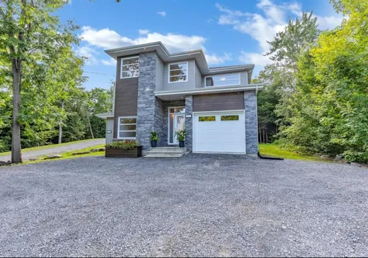 Duplex à vendre - 1025-1027 Rue Jacinthe, Saint-Jérôme, J5L 1E7