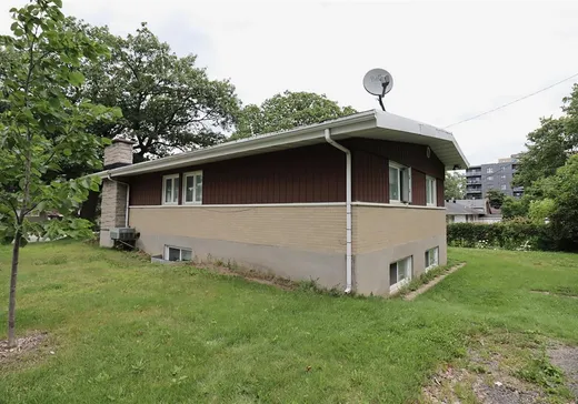 Triplex à vendre - 2643 Ch. des Quatre-Bourgeois, Ste-Foy, G1V 1X1