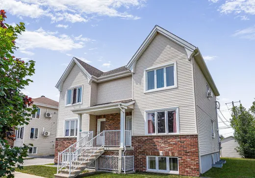 Triplex for Sale - 7201-7205 Rue de la Gentiane, Terrebonne, J7M 0E9