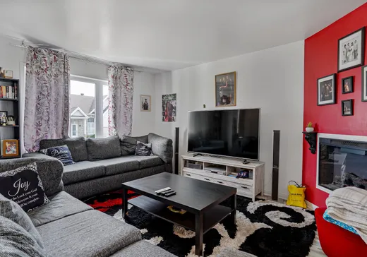 Triplex for Sale - 7201-7205 Rue de la Gentiane, Terrebonne, J7M 0E9