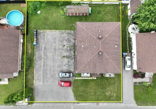 5-Plex for Sale - 691 Rue des Pionniers, Salaberry-de-Valleyfield, J6S 3P9