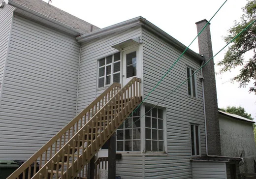 Triplex à vendre - 8-10 Rue Témiscouata, Rivière-du-Loup, G5R 2X9