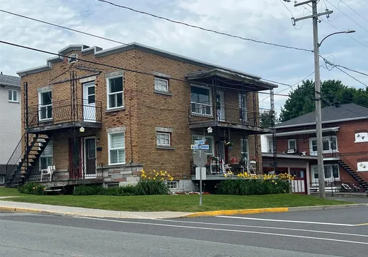 Duplex for sale - 229-231 Boul. Olivier, Asbestos, J1T2Z8