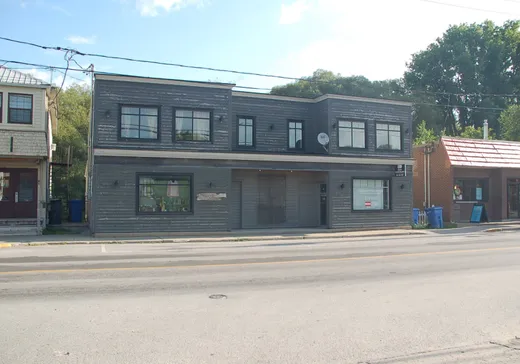 4-Plex for Sale - 104-104C Rue Principale, Bedford, J0J 1A0