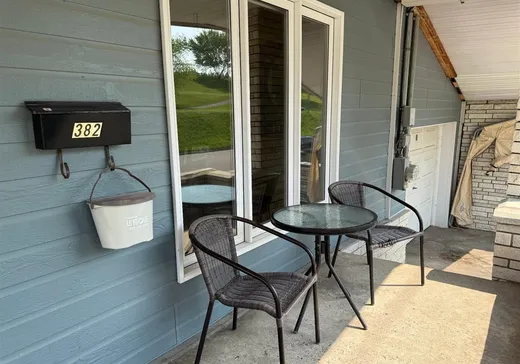 Duplex à vendre - 382-382A Rue Tessier, La Tuque, G9X 3E5
