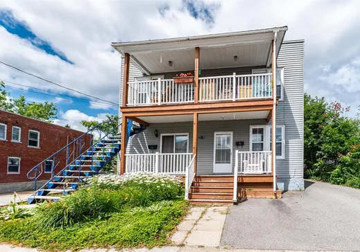 4-Plex à vendre - 10-16 Rue St-David, Sainte-Agathe-des-Monts, J8C 2M3