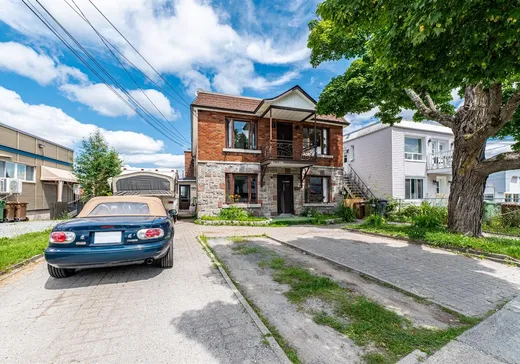 Duplex à vendre - 64-66 Rue Préfontaine E., Sainte-Agathe-des-Monts, J8C 1S2