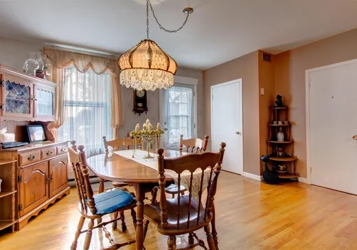 Triplex à vendre - 37-37C Rue Maurault, Pierreville, J0G 1J0