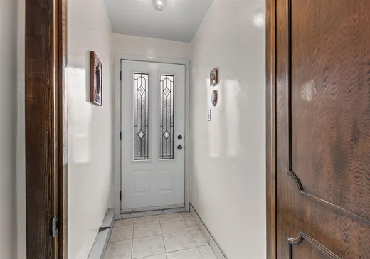 Duplex à vendre - 8970-8972A 25e Avenue, Montréal (Saint-Léonard), H1Z 4B7