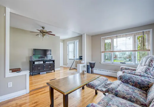 Duplex à vendre - 57A-57 Rue Élisabeth, Bedford, J0J 1A0