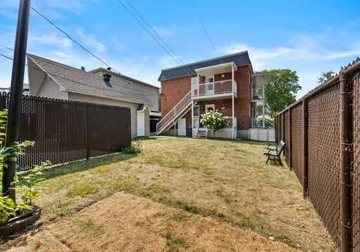 Duplex à vendre - 2486-2490 Boul. Laframboise, Saint-Hyacinthe, J2S 4Y2