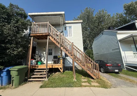 Duplex à vendre - 246-248 Av. Plante, Vanier, G1M1S3