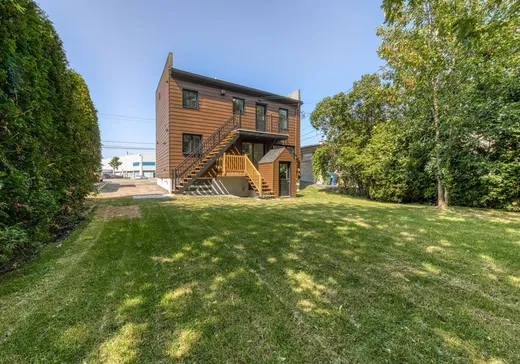 Duplex à vendre - 653-655 Boul. Père-Lelièvre, Vanier, G1M 1M9