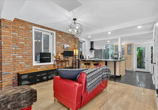 Duplex à vendre - 201-203 Rue de la Montagne, Montréal (Ville-Marie), H3C 2A6
