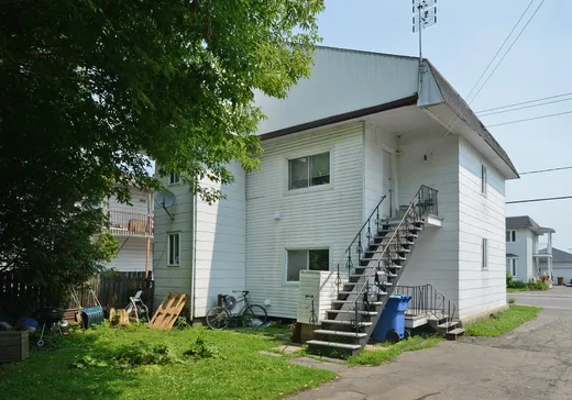 Duplex à vendre - 216-218 Rue Jacques-Cartier, Salaberry-de-Valleyfield, J6T 4S5