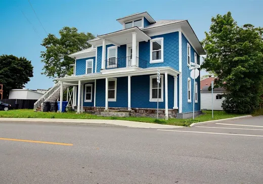 Duplex à vendre - 109-111 Rue Fraserville, Rivière-du-Loup, G5R 2B9
