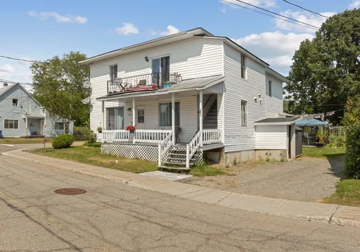 5-Plex for Sale - 6835-6839 Rue Principale, Saint-Damien, J0K 2E0